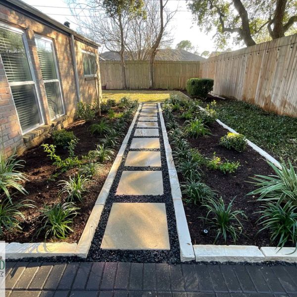 New-Ground-Services_Landscaping-in-Houston-112