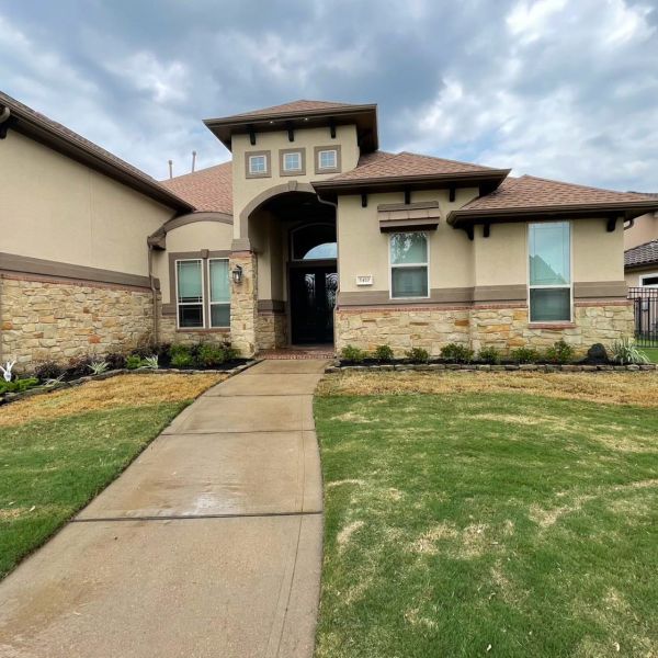 New-Ground-Services_Landscaping-in-Houston-097